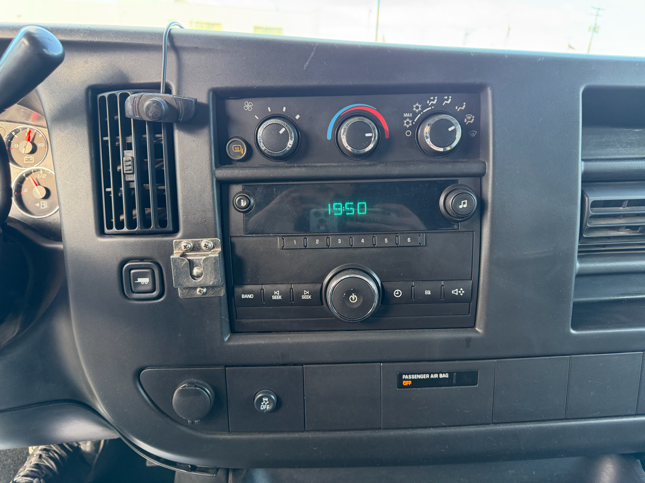 Chevrolet Express LS 1500 AWD 2014