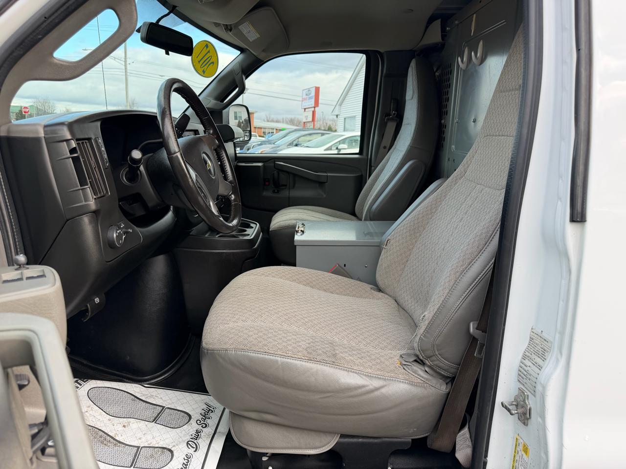 Chevrolet Express 2500 Cargo 2017
