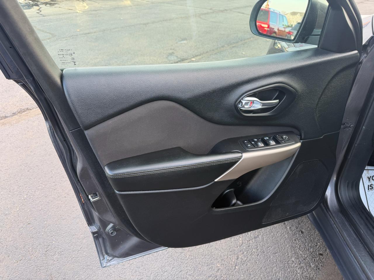 Jeep Cherokee Latitude FWD 2018