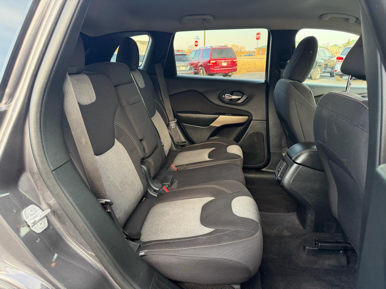 Jeep Cherokee Latitude FWD 2018