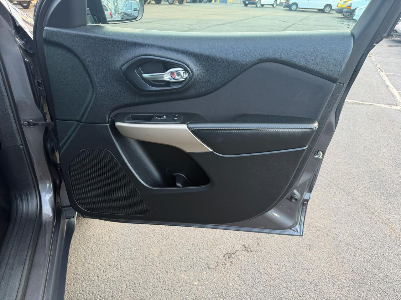 Jeep Cherokee Latitude FWD 2018