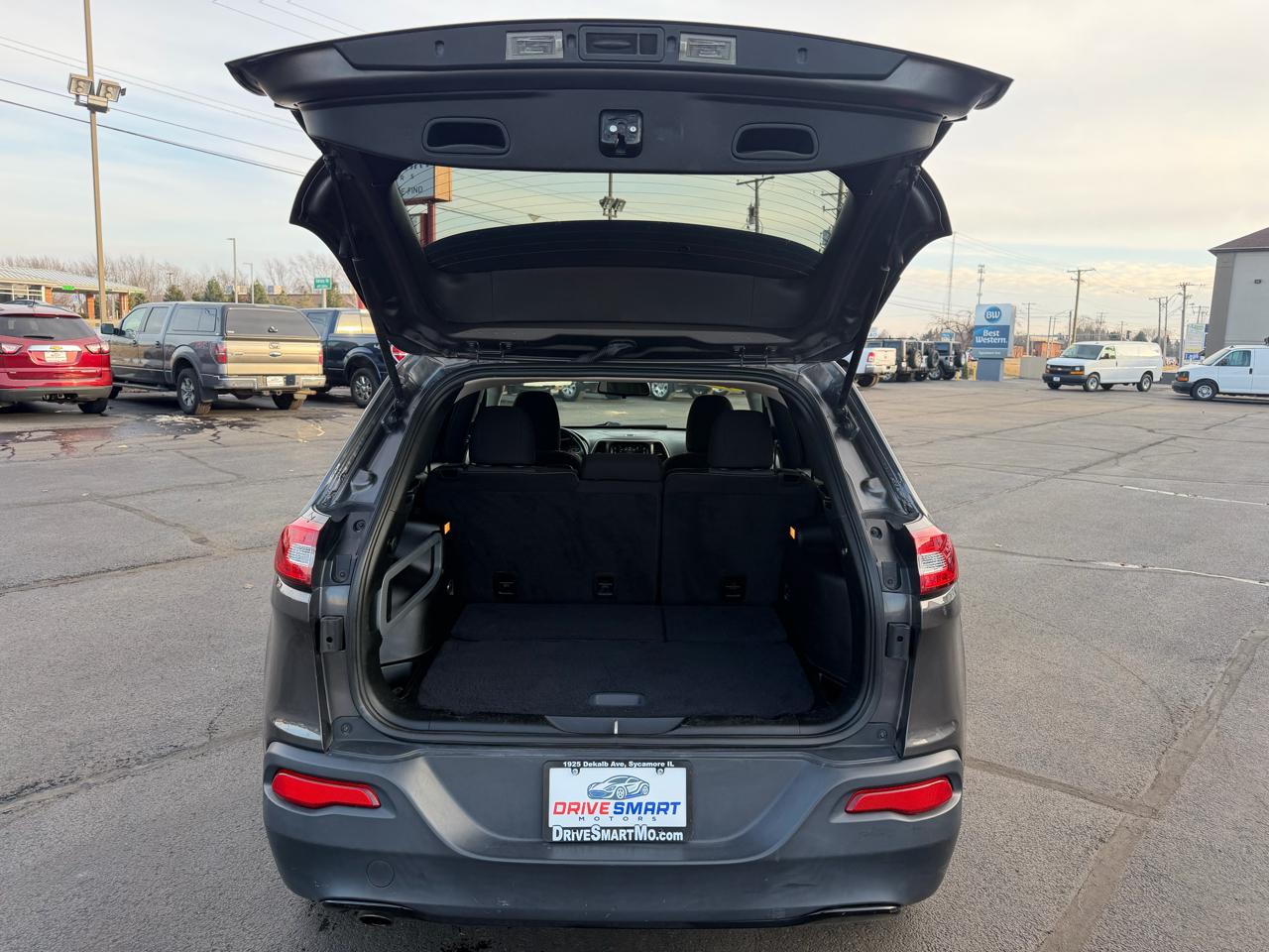 Jeep Cherokee Latitude FWD 2018