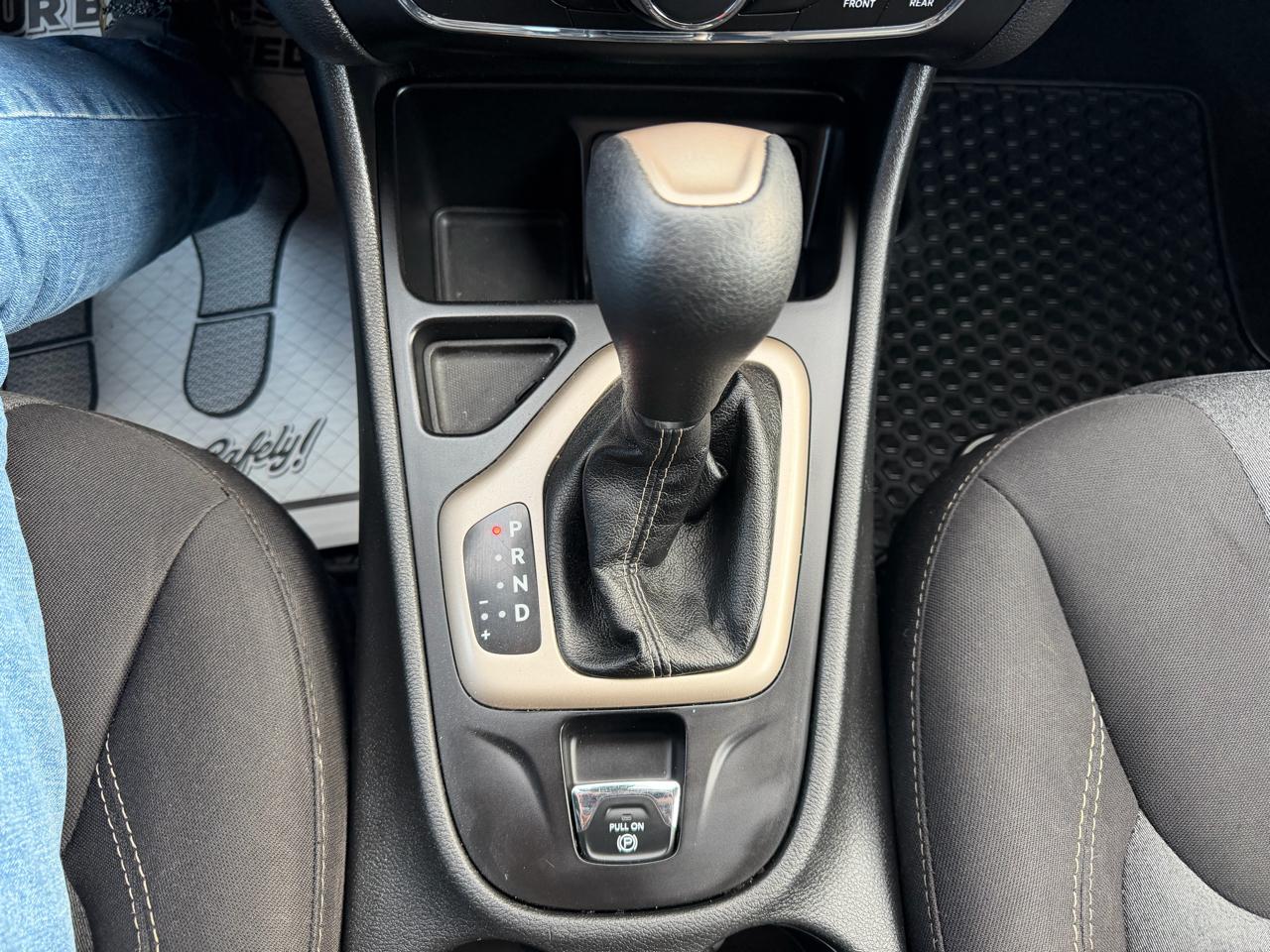 Jeep Cherokee Latitude FWD 2018