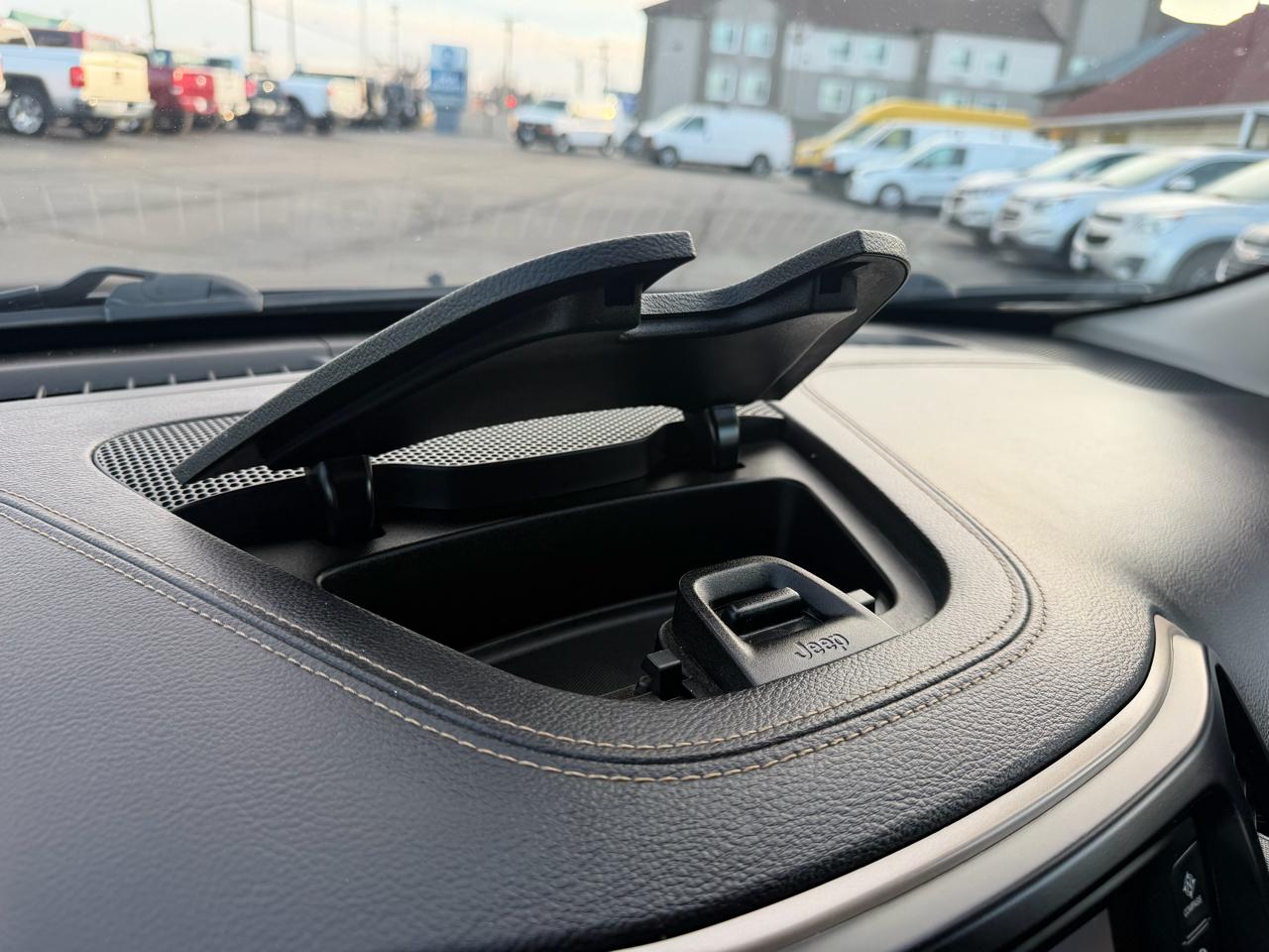 Jeep Cherokee Latitude FWD 2018