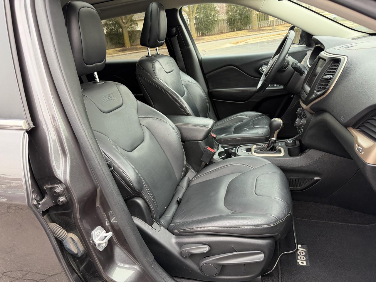 Jeep Cherokee Limited 4WD 2015