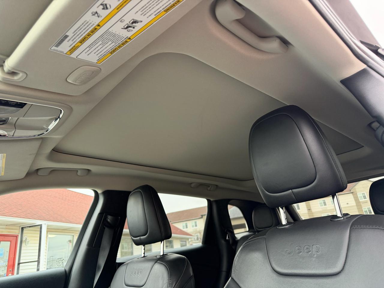 Jeep Cherokee Limited 4WD 2015