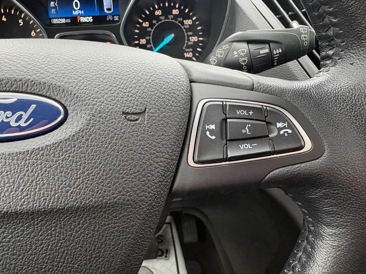 Ford Escape SEL 4WD 2019