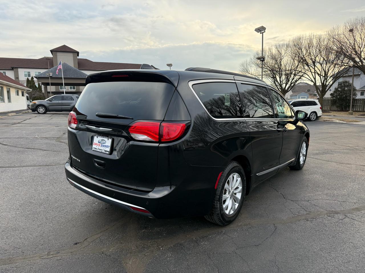 Chrysler Pacifica Touring-L 2017