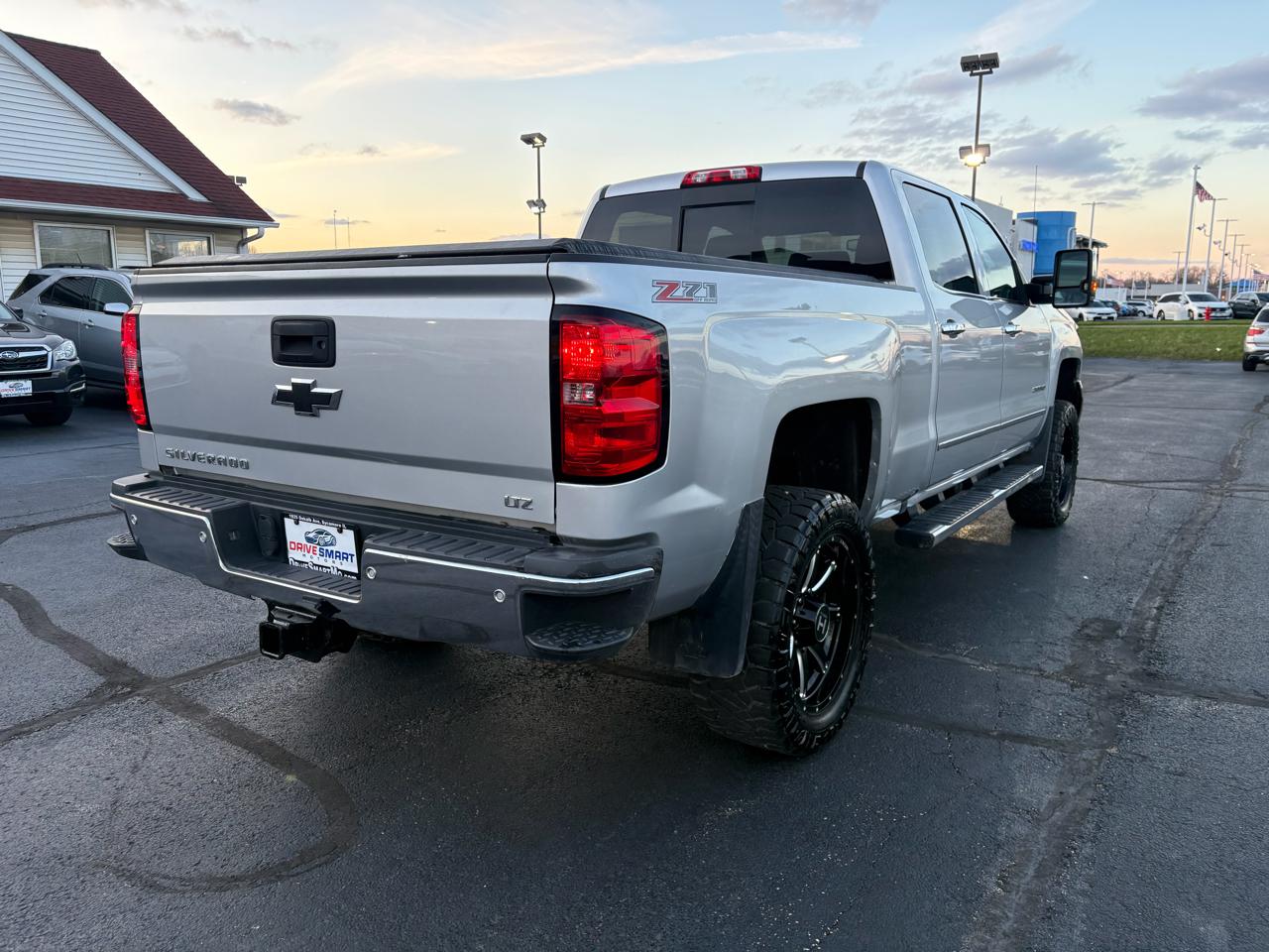 Chevrolet Silverado 2500HD LTZ Crew Cab 4WD 2016