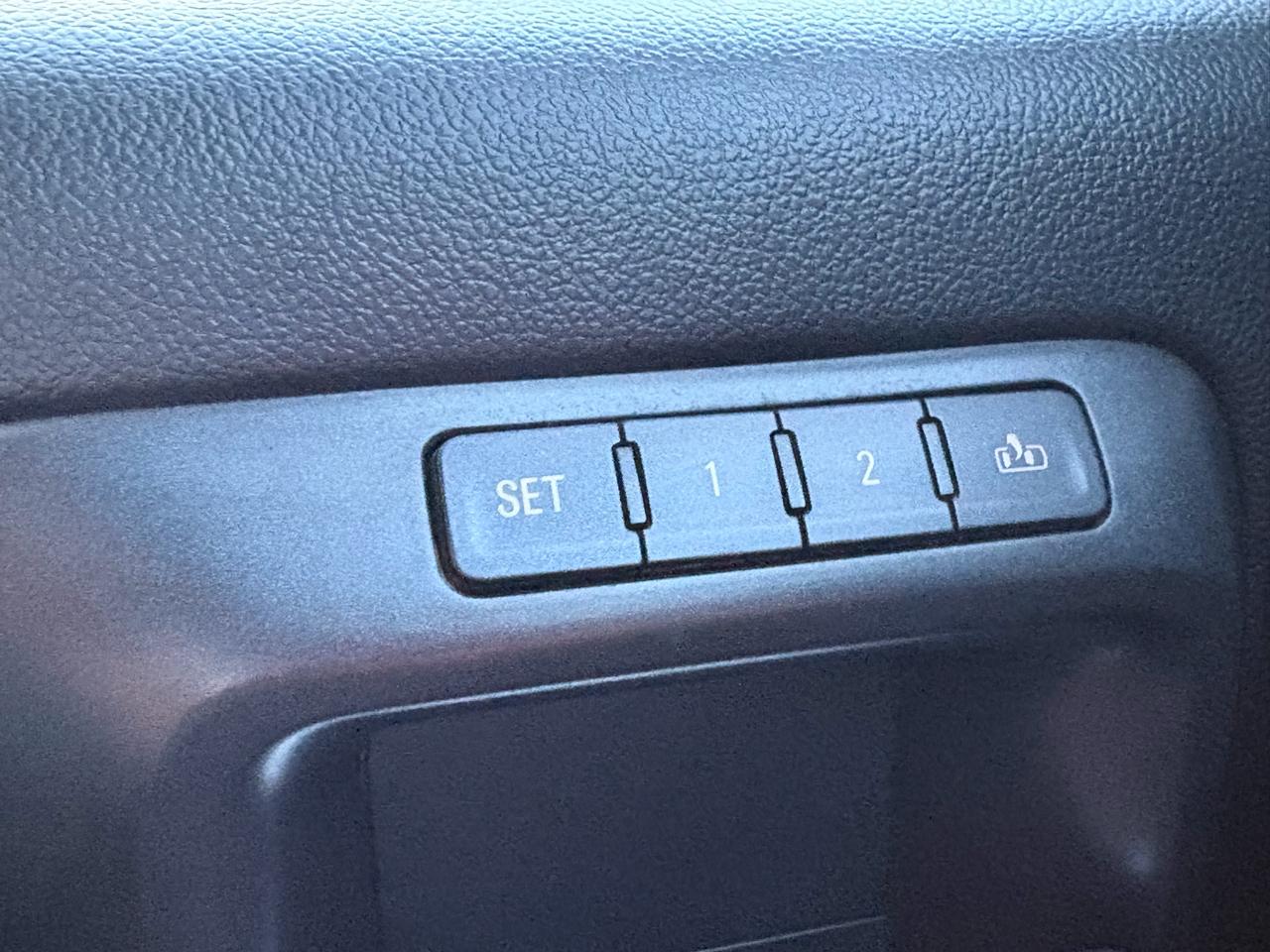 Chevrolet Silverado 2500HD LTZ Crew Cab 4WD 2016