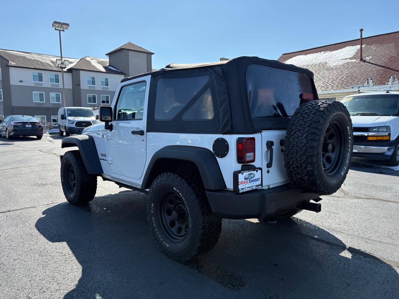 Jeep Wrangler Sport 4WD 2013