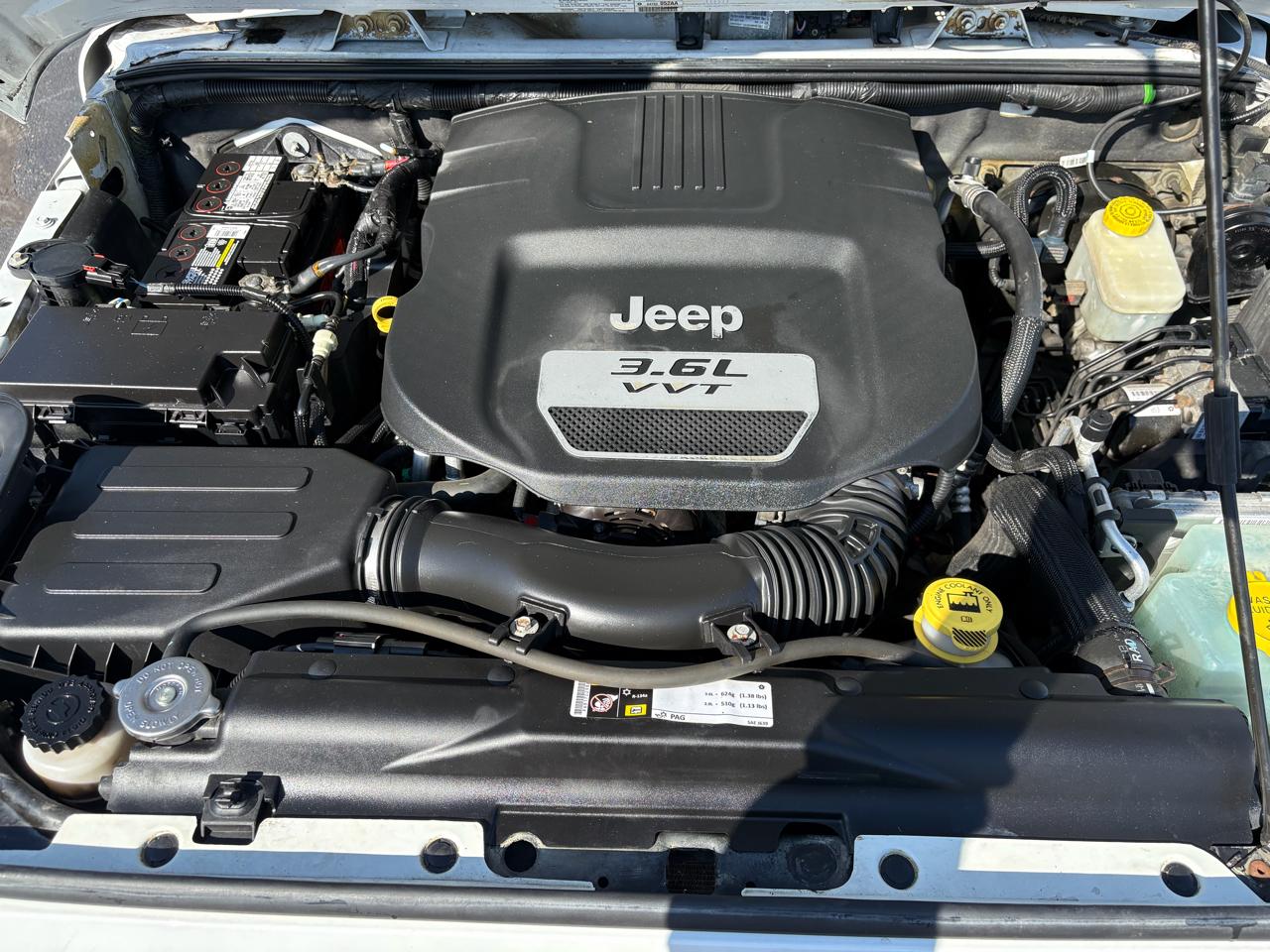 Jeep Wrangler Sport 4WD 2013