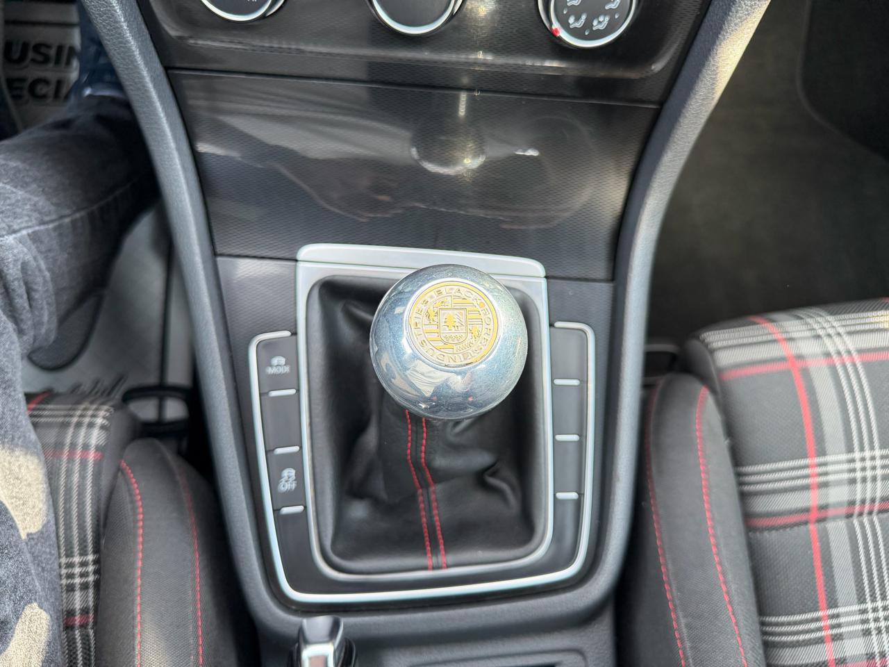 Volkswagen GTI SE 6M 4-Door 2016