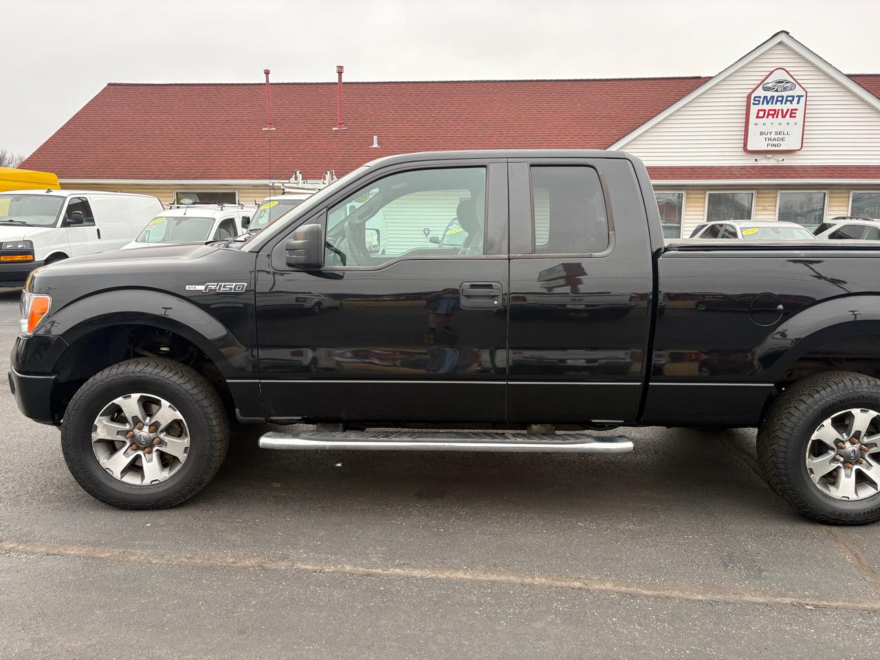 Ford F-150 STX SuperCab 6.5-ft. Bed 4WD 2013