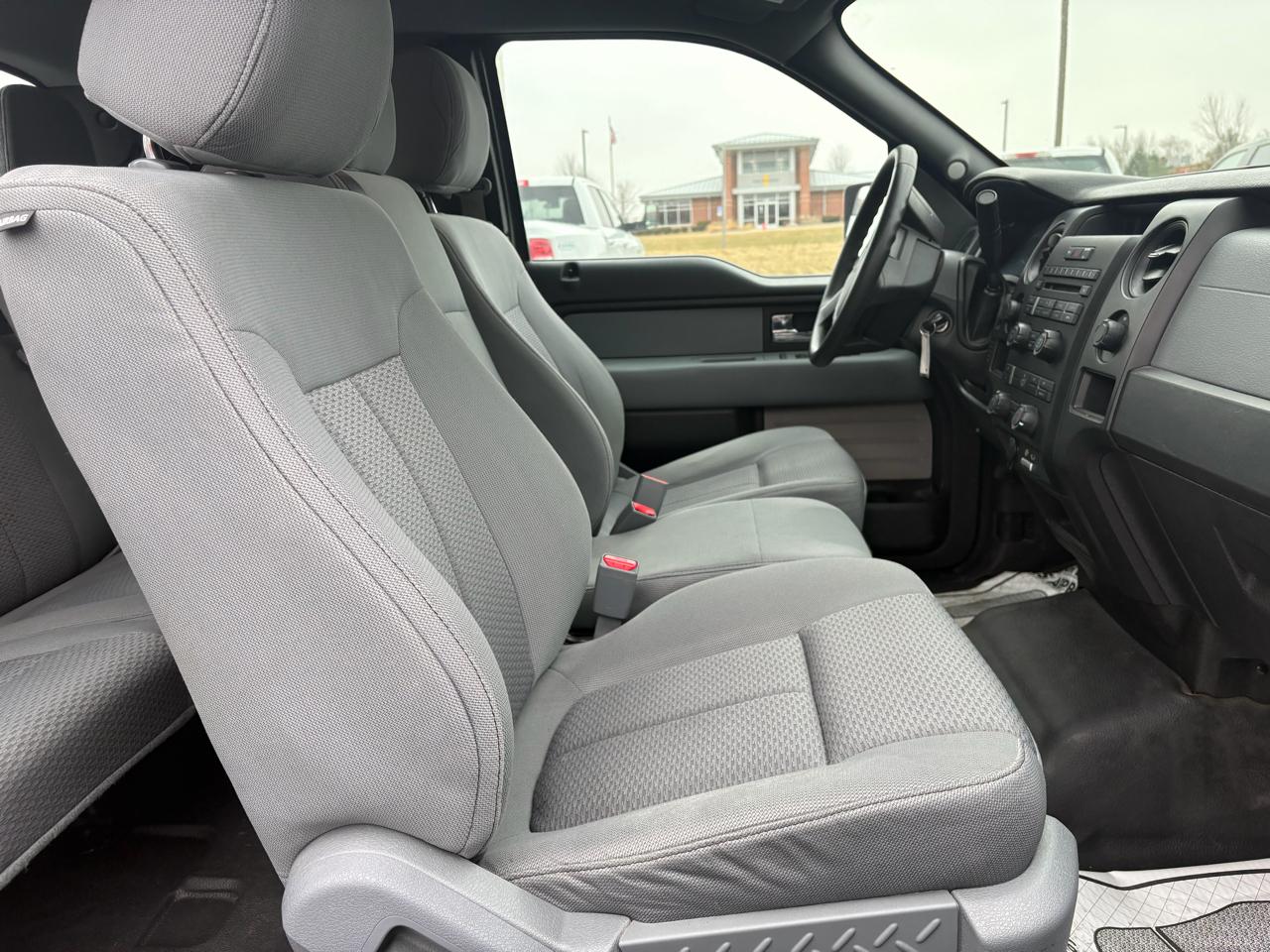 Ford F-150 STX SuperCab 6.5-ft. Bed 4WD 2013