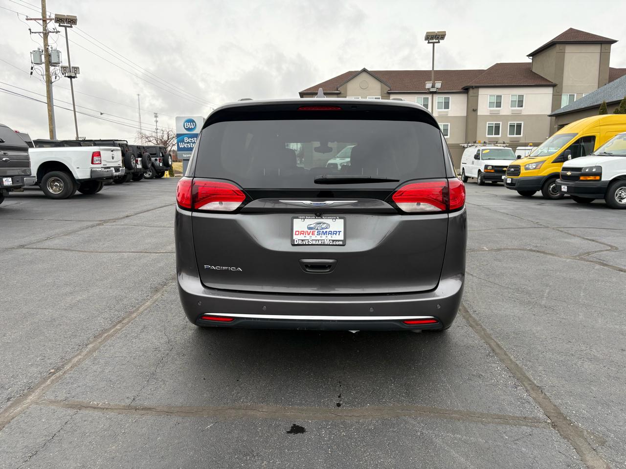 Chrysler Pacifica Touring-L 2017