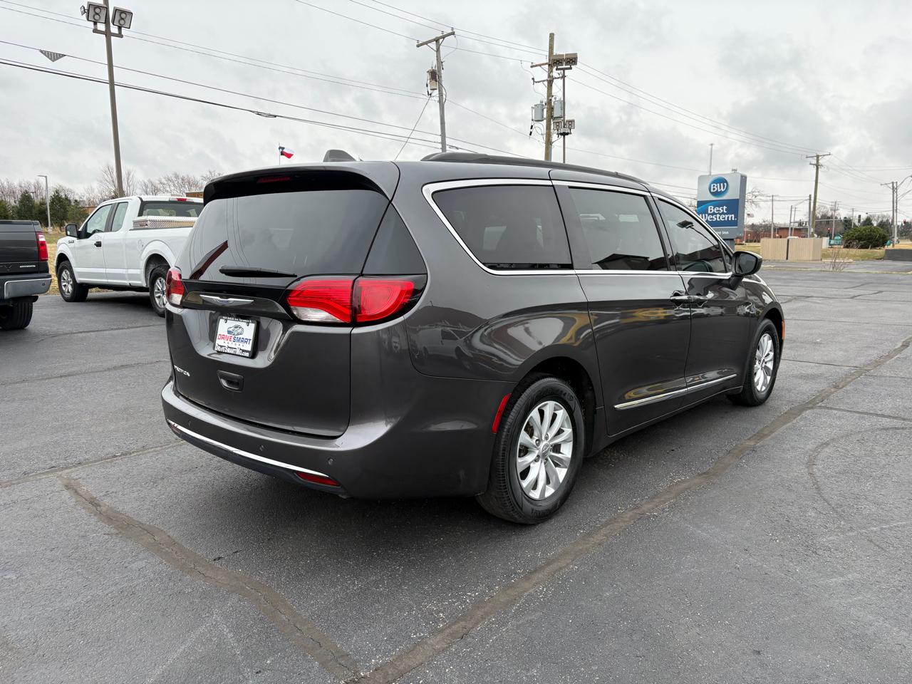 Chrysler Pacifica Touring-L 2017