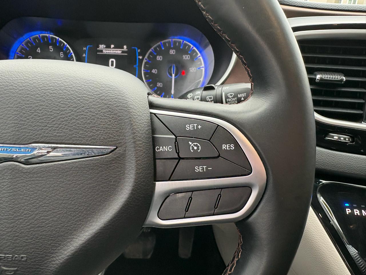 Chrysler Pacifica Touring-L 2017