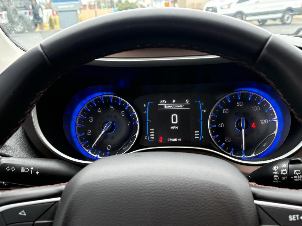 Chrysler Pacifica Touring-L 2017