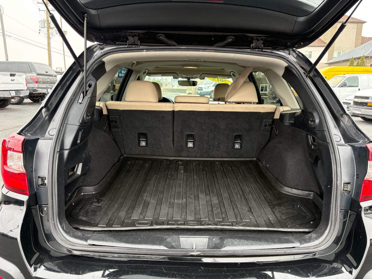 Subaru Outback 2.5i Limited 2019