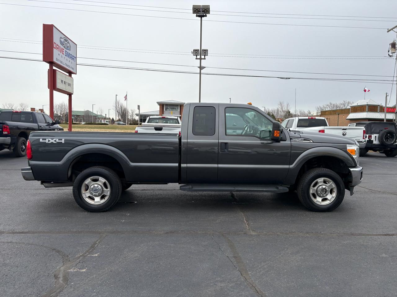 Ford F-250 SD XLT SuperCab 4WD 2016