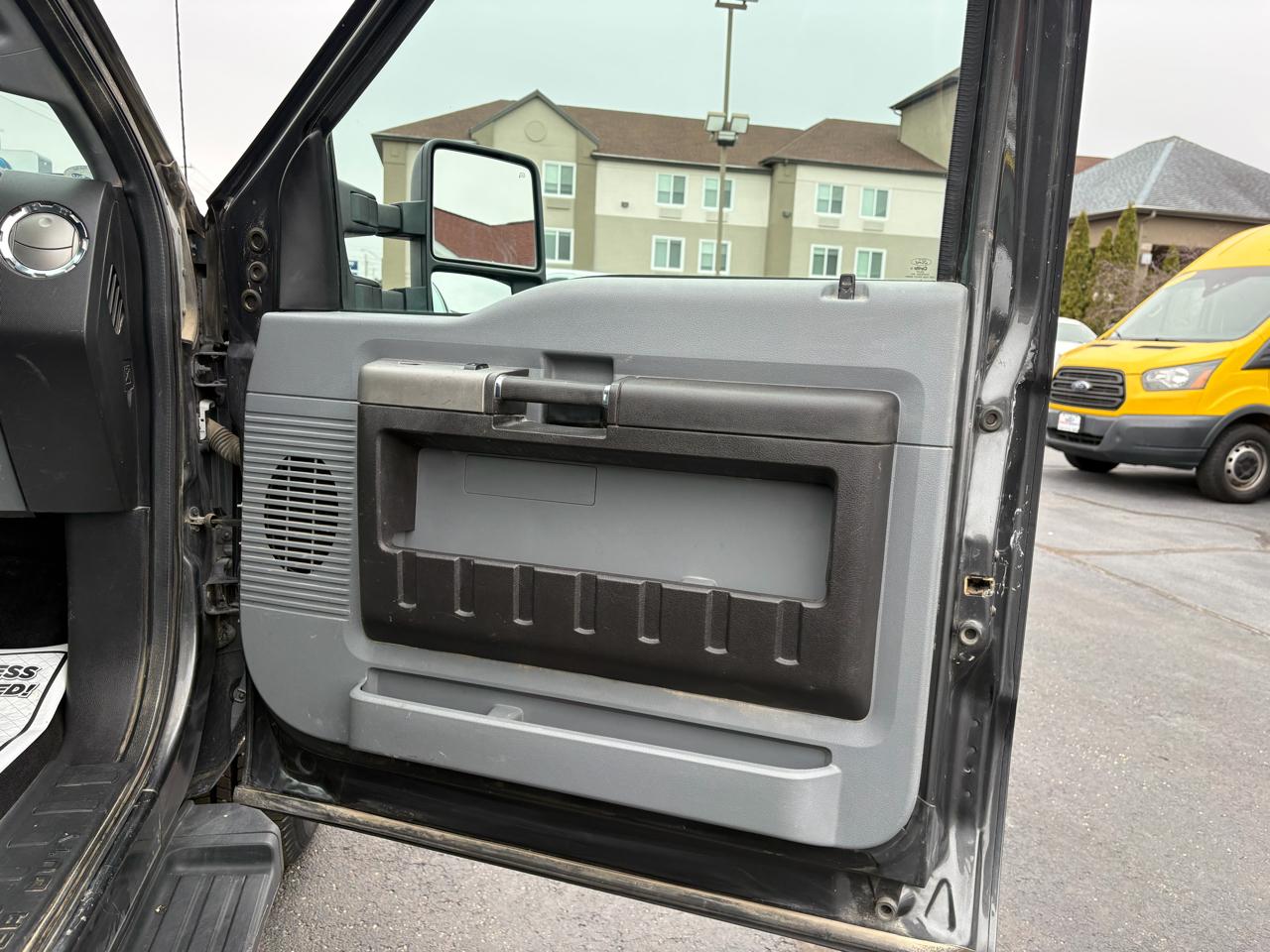 Ford F-250 SD XLT SuperCab 4WD 2016