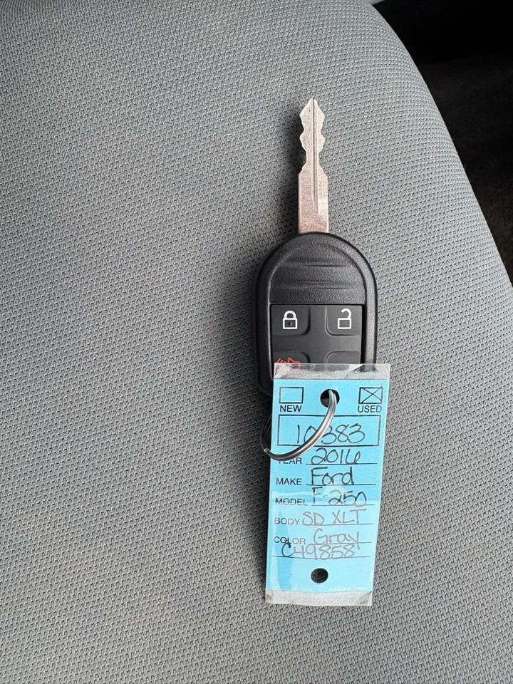 Ford F-250 SD XLT SuperCab 4WD 2016