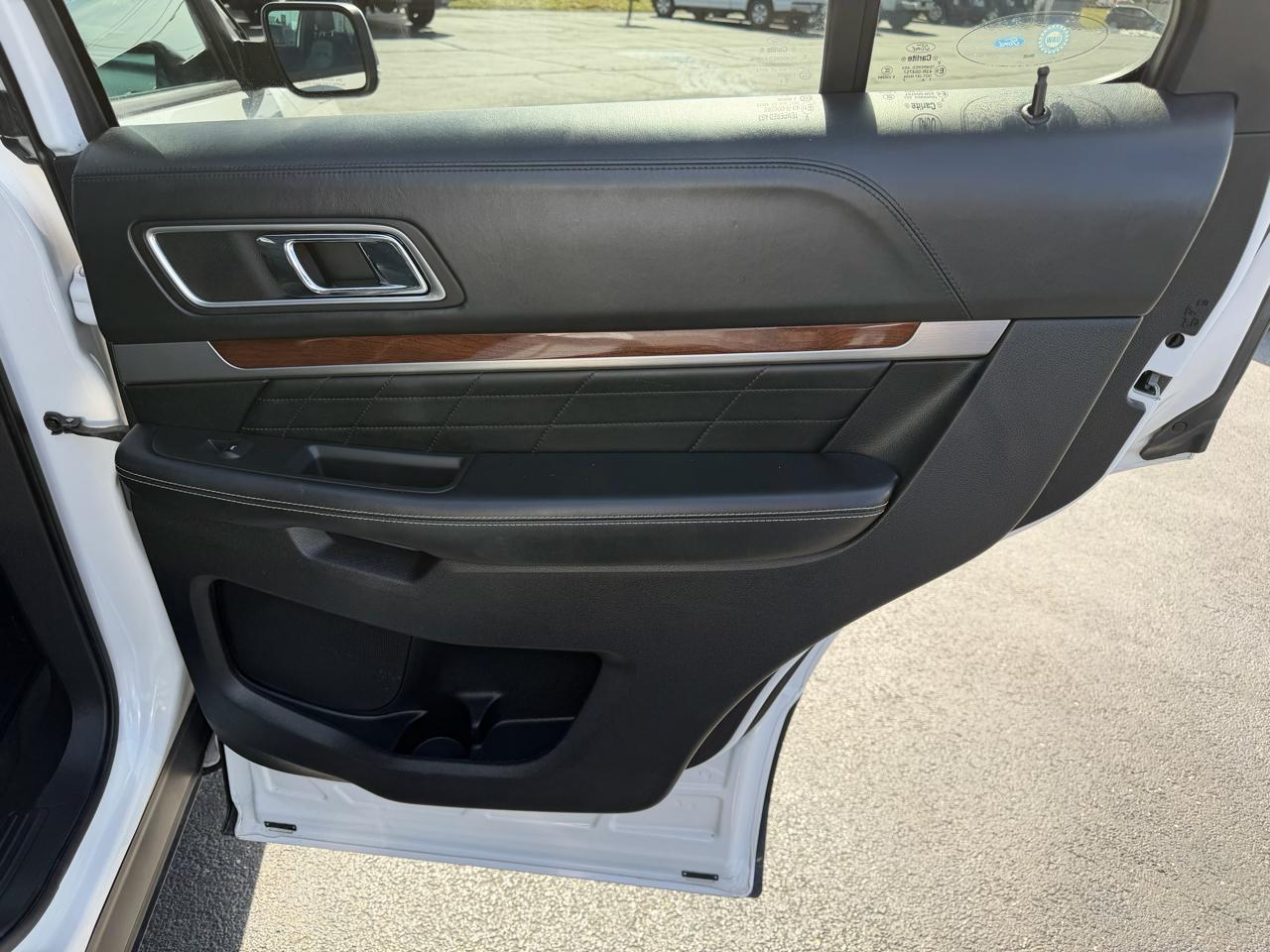 Ford Explorer Platinum AWD 2018