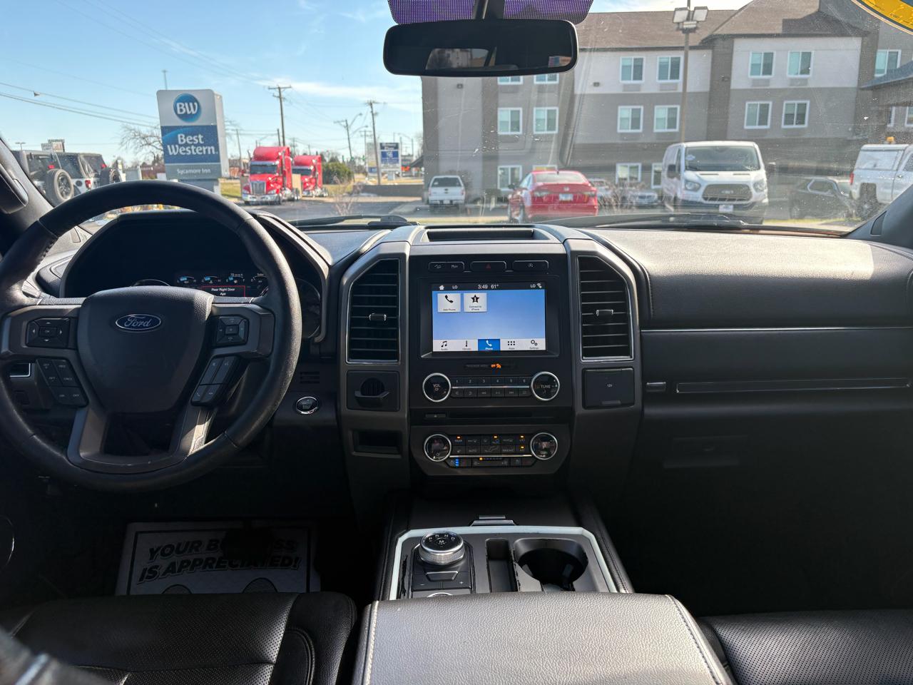 Ford Expedition XLT 4WD 2018