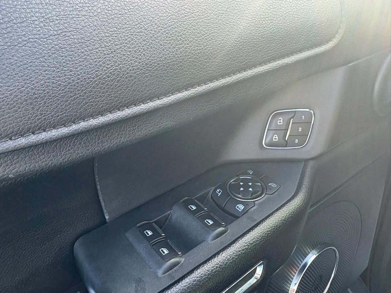 Ford Expedition XLT 4WD 2018