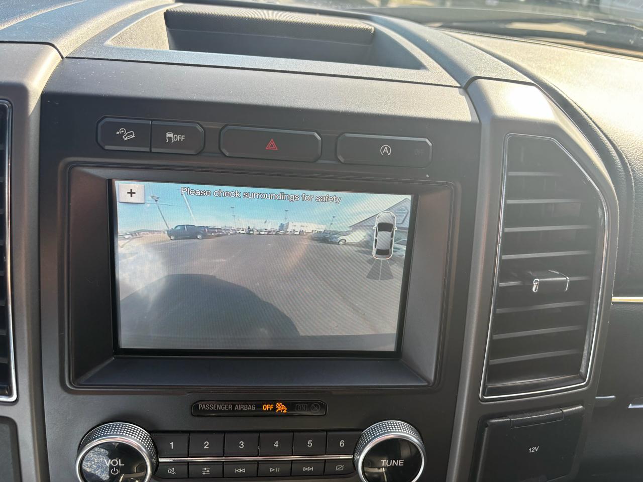 Ford Expedition XLT 4WD 2018