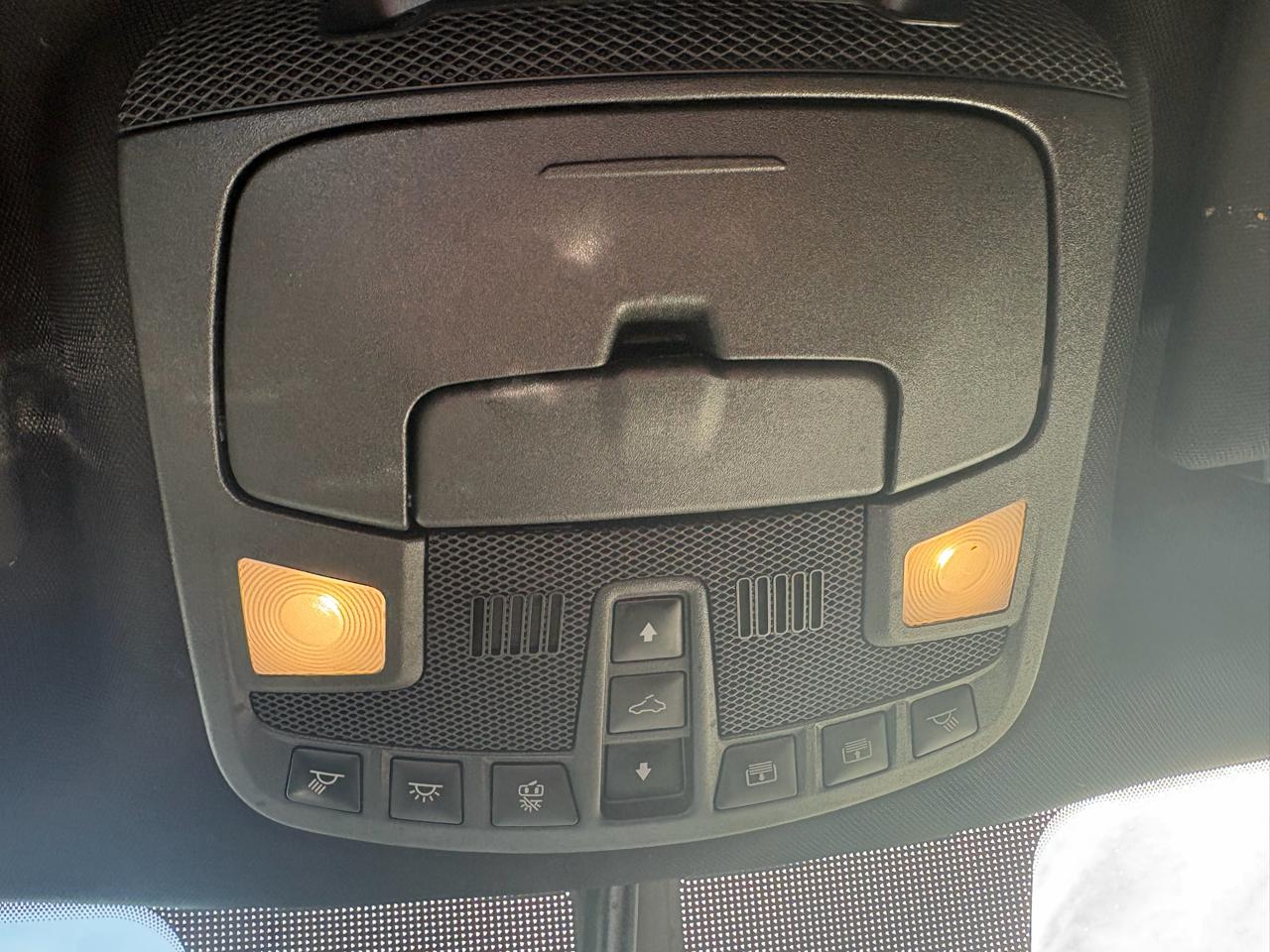 Ford Expedition XLT 4WD 2018