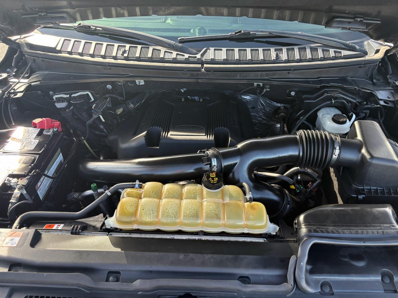 Ford Expedition XLT 4WD 2018