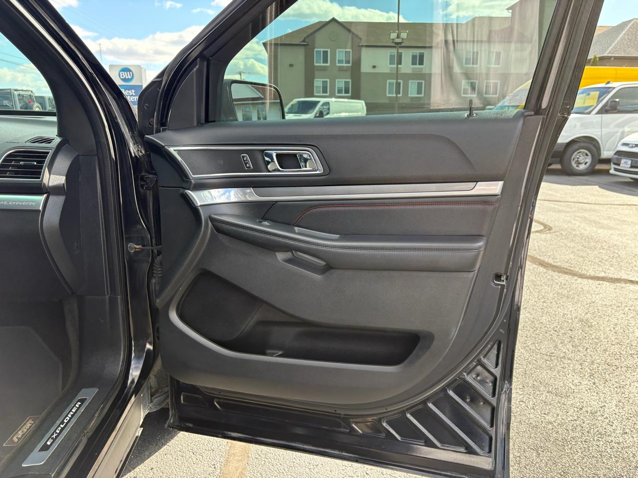 Ford Explorer Sport 4WD 2017