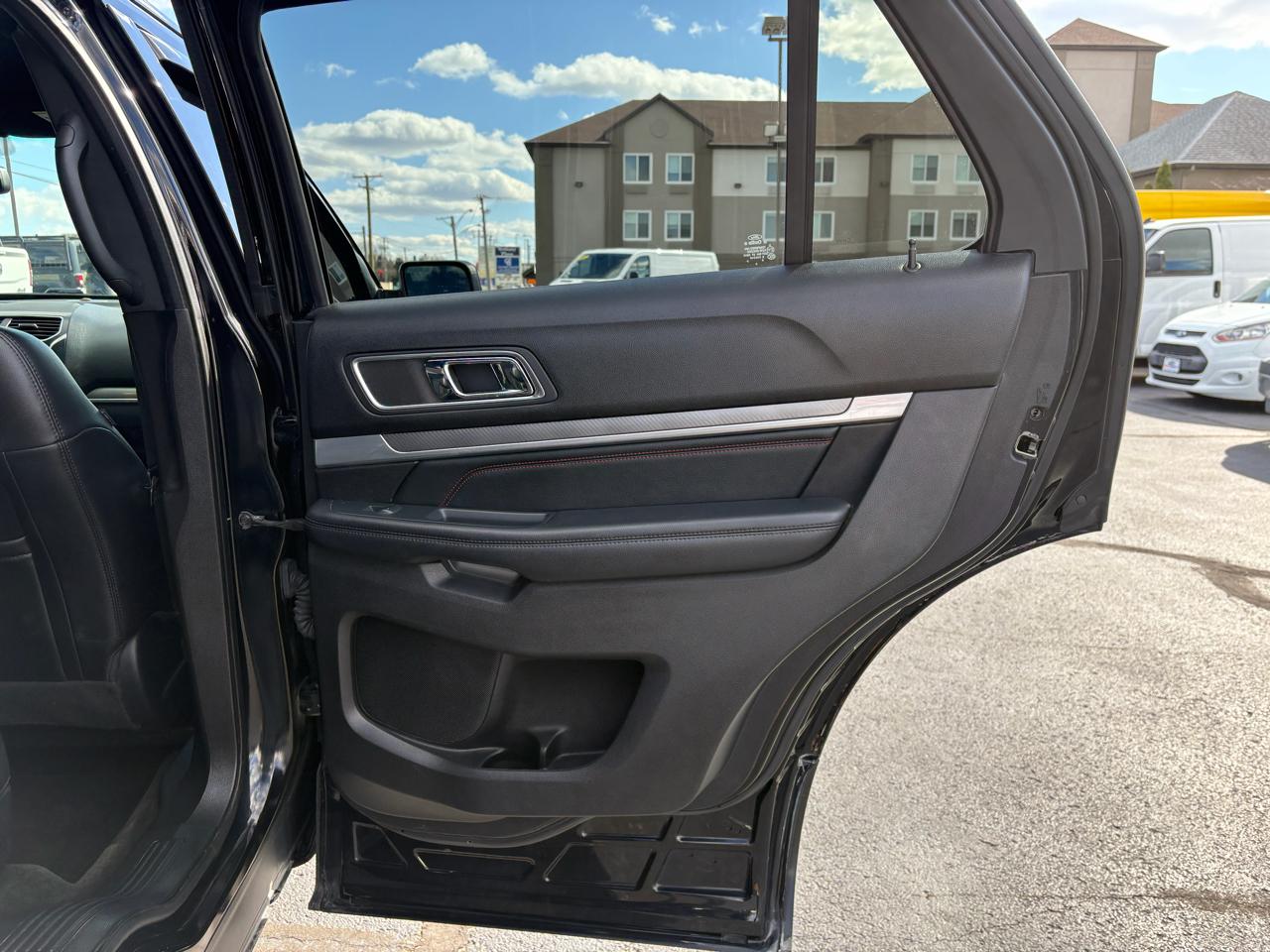 Ford Explorer Sport 4WD 2017