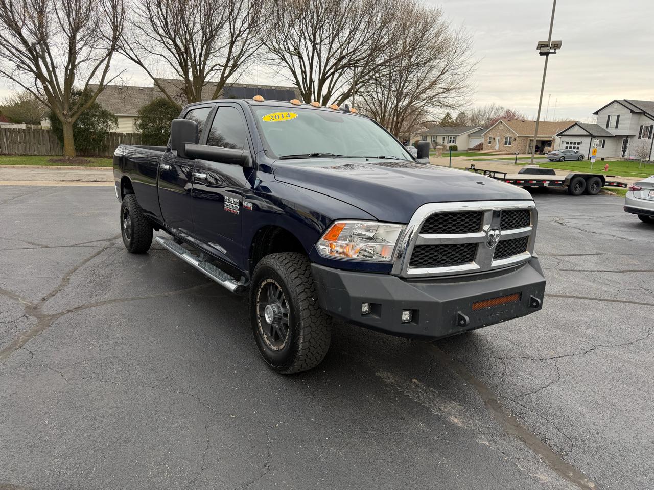 RAM 2500 SLT Crew Cab LWB 4WD 2014