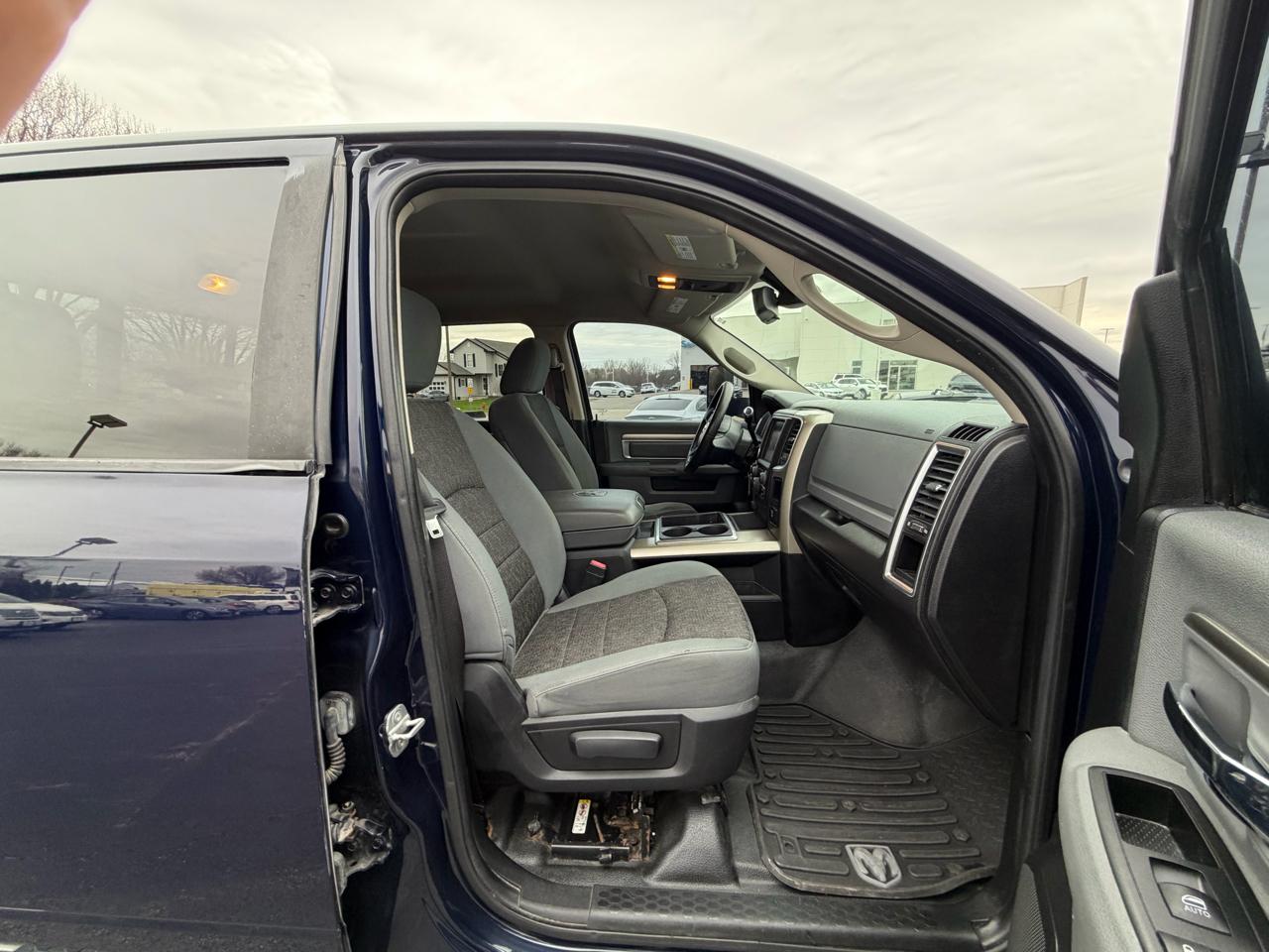 RAM 2500 SLT Crew Cab LWB 4WD 2014