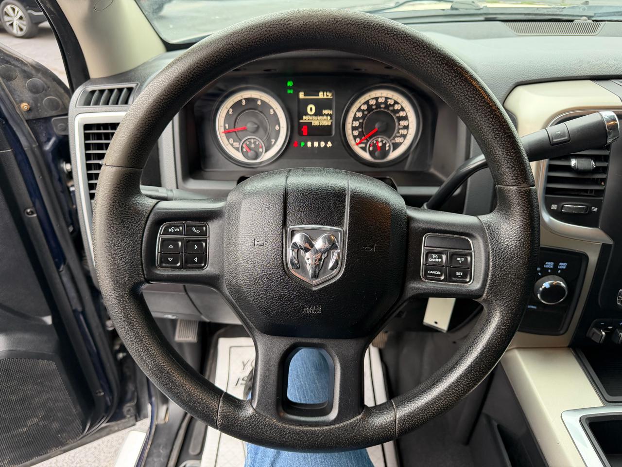 RAM 2500 SLT Crew Cab LWB 4WD 2014