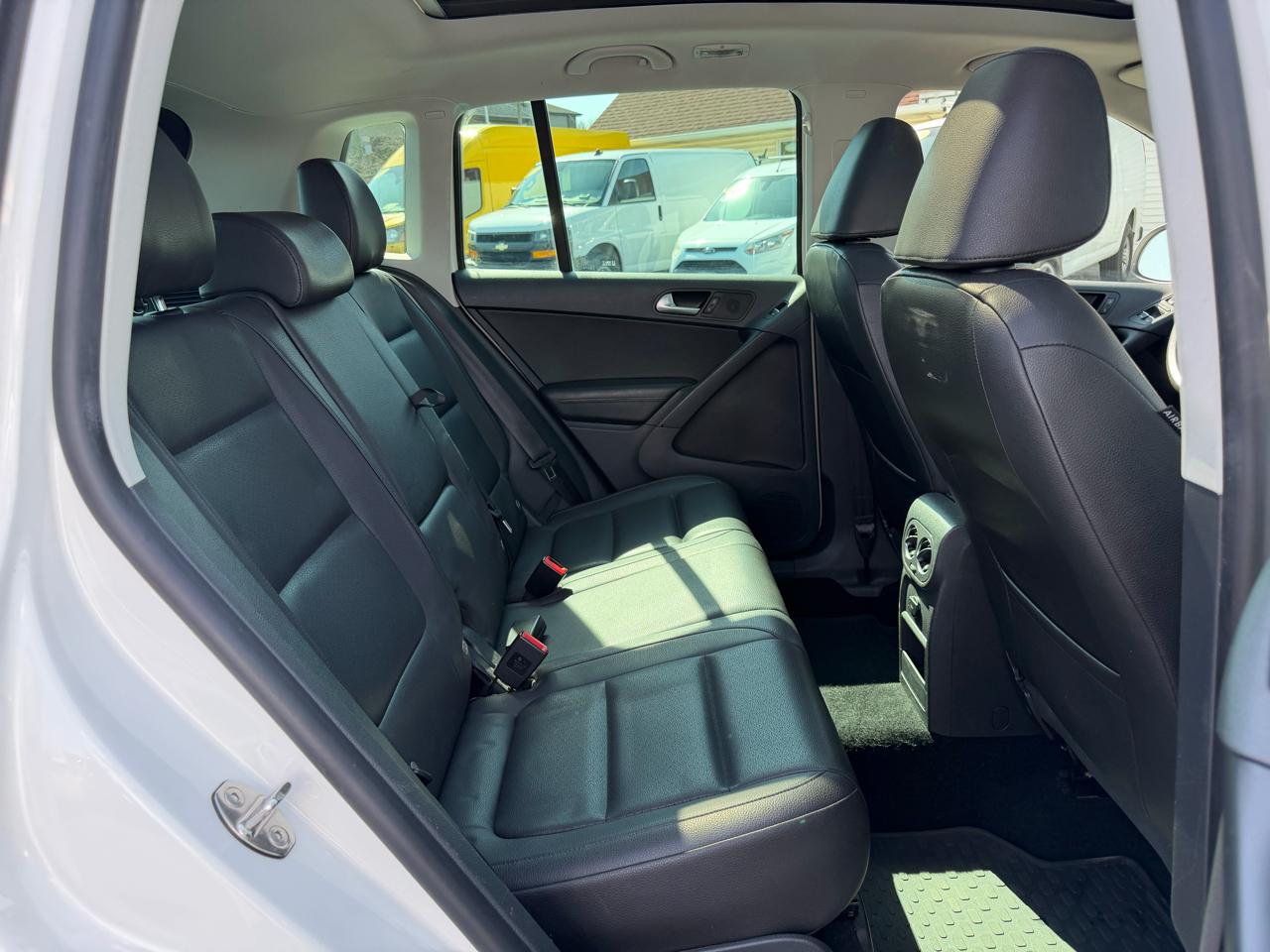 Volkswagen Tiguan SE 4Motion 2013