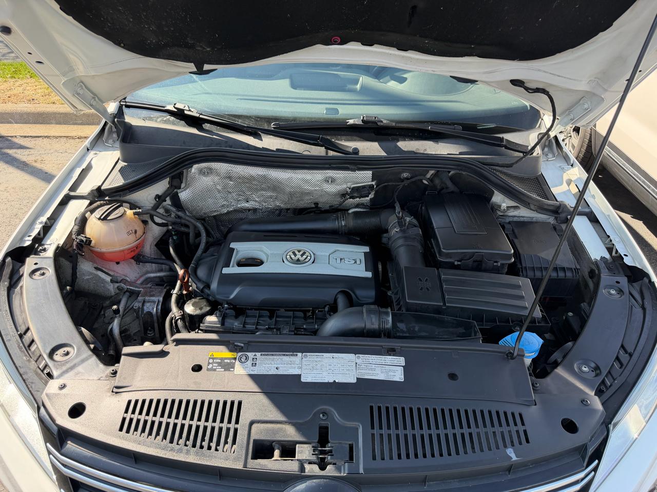 Volkswagen Tiguan SE 4Motion 2013