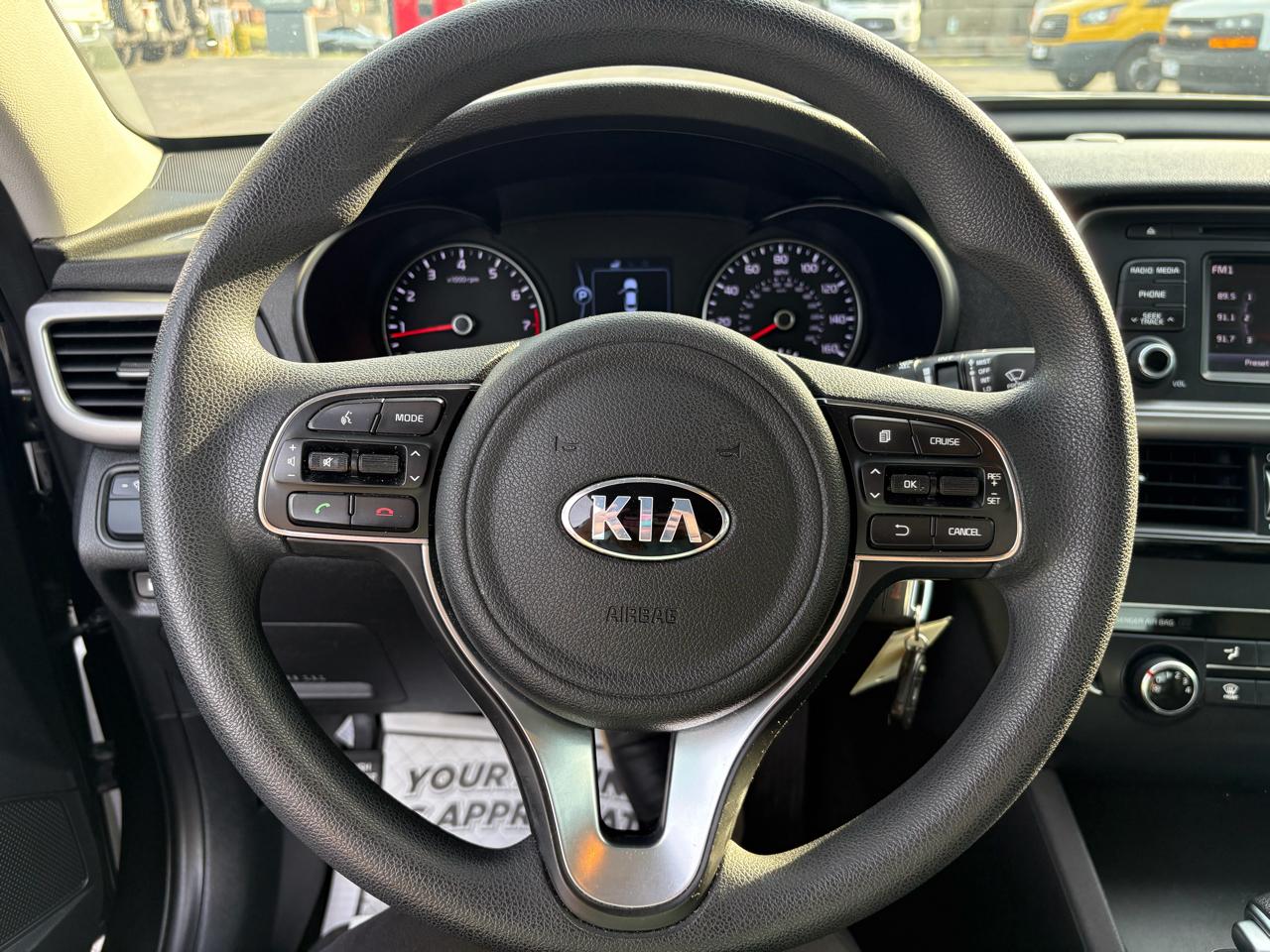 Kia Optima LX 2017