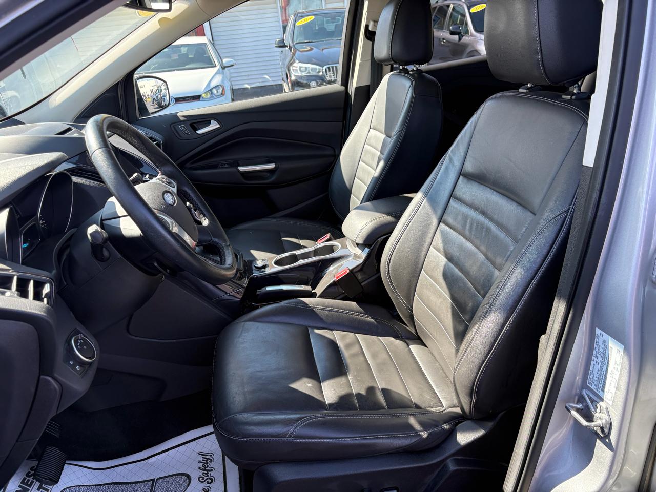 Ford Escape Titanium FWD 2016