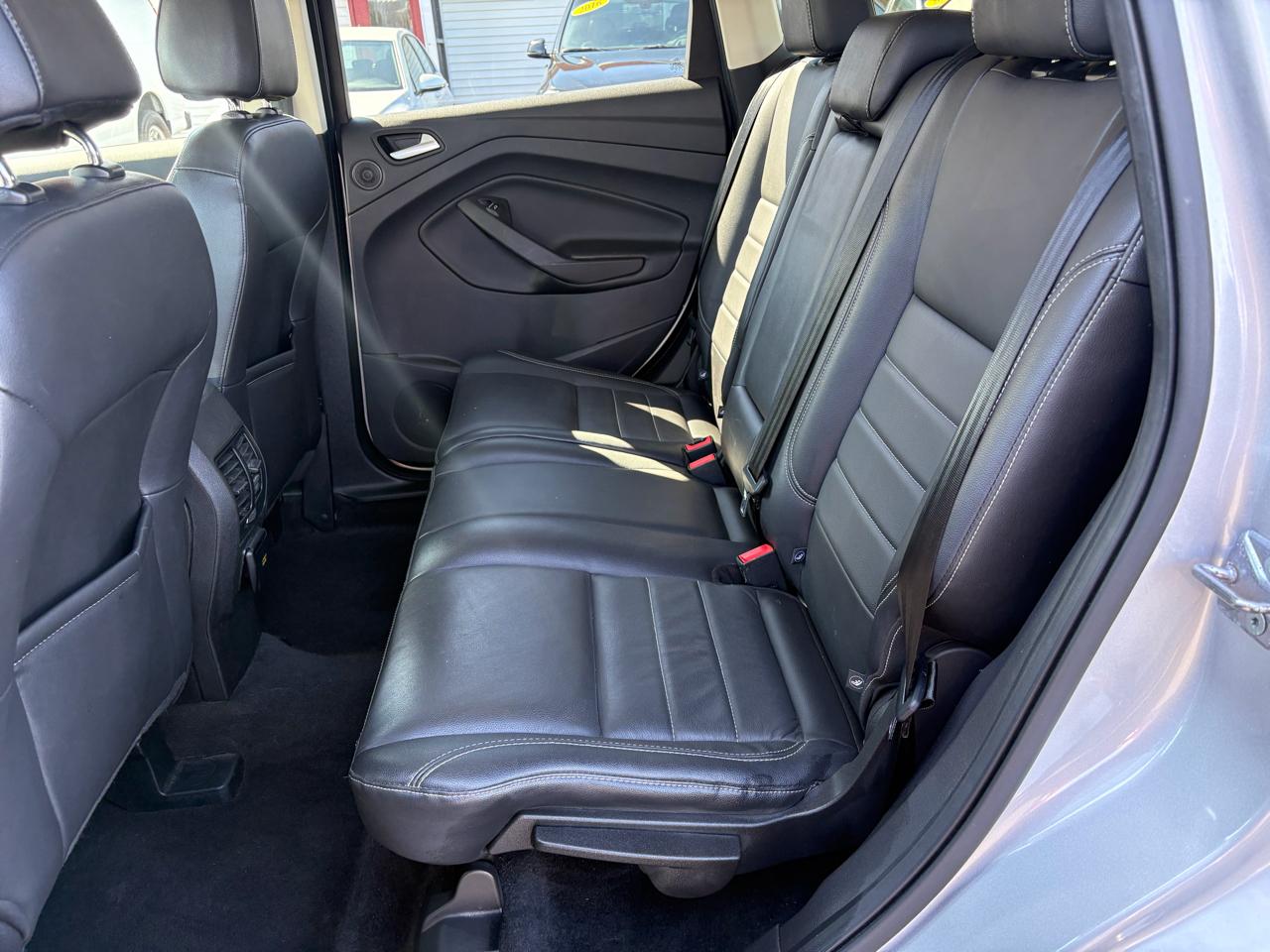 Ford Escape Titanium FWD 2016