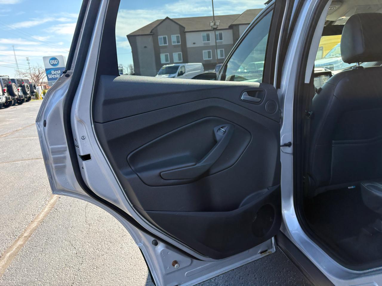 Ford Escape Titanium FWD 2016