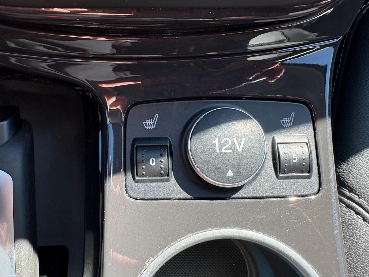 Ford Escape Titanium FWD 2016