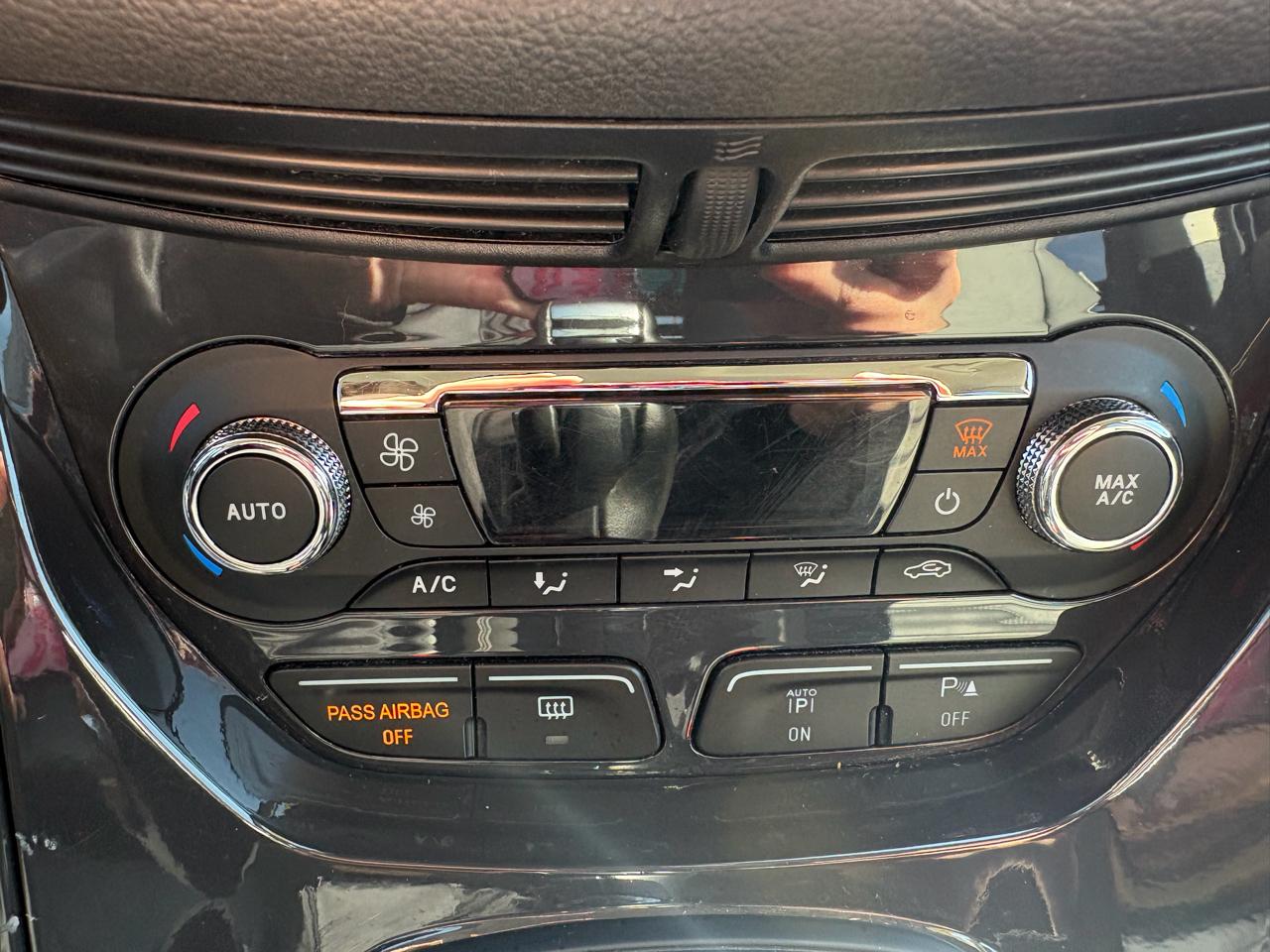 Ford Escape Titanium FWD 2016