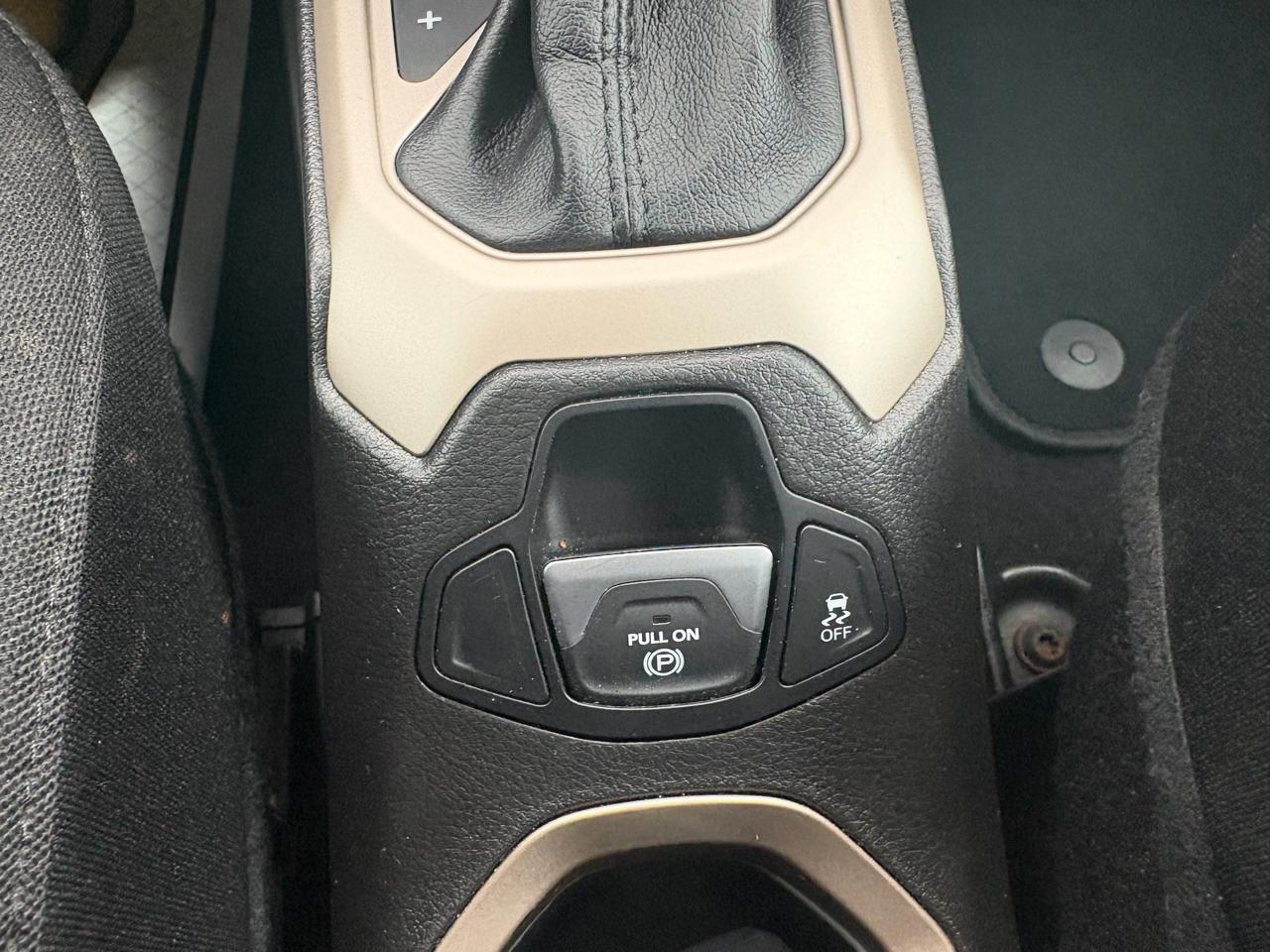 Jeep Renegade Latitude 4WD 2017