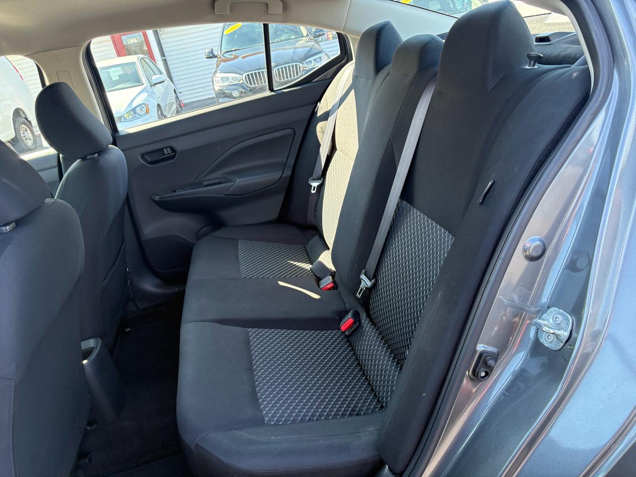 Nissan Versa S CVT 2023