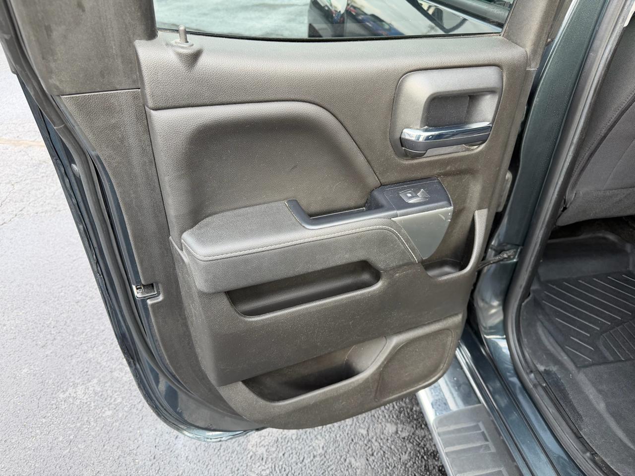 Chevrolet Silverado 1500 LT Double Cab 4WD 2018