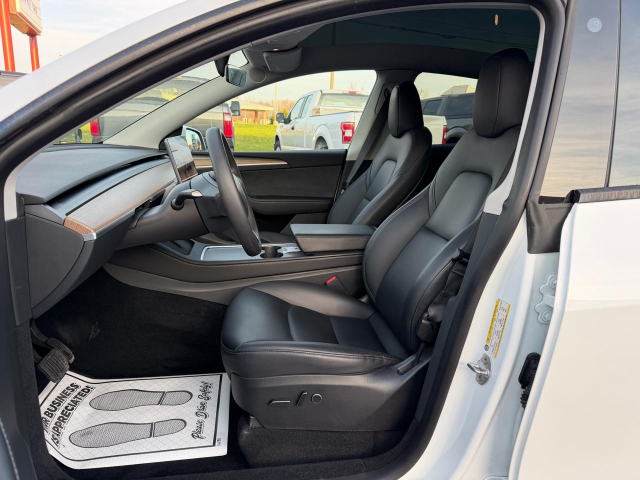 Tesla Model Y Long Range 2023